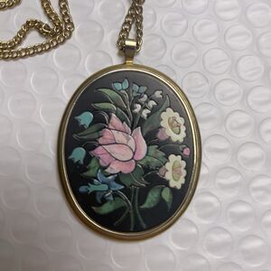 Vintage AVON Florentine Mosaic Cloisonné Floral Black Pendant & 26" Neck Chain